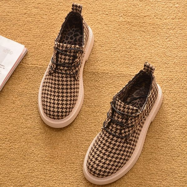 2021 fashion women shoes spring autumn casual shoes plaid women flats brand ladies ankle botas a1118, Black;white
2021 fashion women shoes spring autumn casual shoes plaid women flats brand ladies ankle botas a1118, Black;white