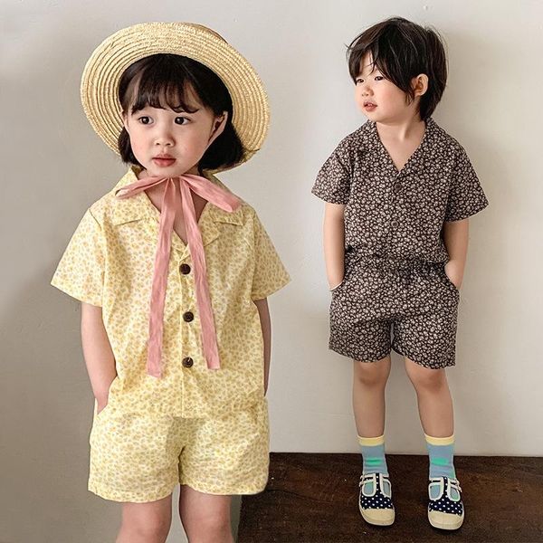 clothing sets summer kids turn down collar +floral shorts baby clothes for 2-6t boys girls casual suit children's outfits, White
clothing sets summer kids turn down collar +floral shorts baby clothes for 2-6t boys girls casual suit children's outfits, White