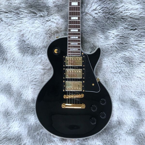 in stockelectric guitar china custom shop made beautiful and wonderful black color 3 piece pickups with black pickguard gold hardware
in stockelectric guitar china custom shop made beautiful and wonderful black color 3 piece pickups with black pickguard gold hardware