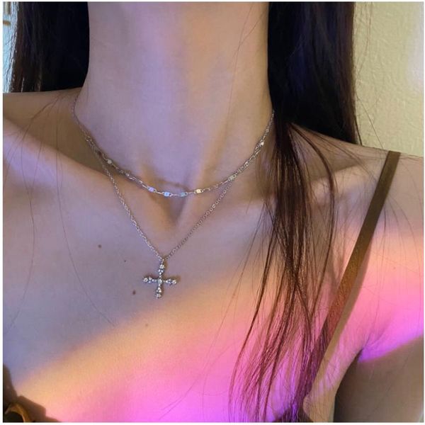 chains modern jewelry two layer chain necklace selling style silvery plating cross pendant for lady, Silver
chains modern jewelry two layer chain necklace selling style silvery plating cross pendant for lady, Silver