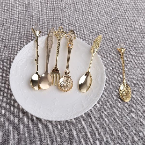 vintage royal style coffee spoon fork ice cream dessert scoop flatware spoons dropship
vintage royal style coffee spoon fork ice cream dessert scoop flatware spoons dropship