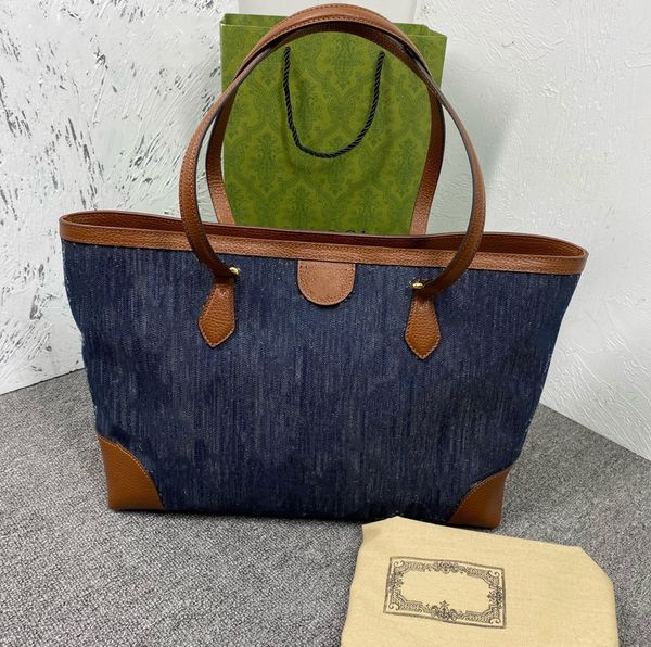 fashion ladies handbag shopping bag large capacity leather luxury brand classic pattern design
fashion ladies handbag shopping bag large capacity leather luxury brand classic pattern design
