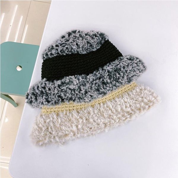 wide brim hats casual for women autumn winter splicing fuzzy snowflake bucket hat foldable keep warm windproof cap female, Blue;gray
wide brim hats casual for women autumn winter splicing fuzzy snowflake bucket hat foldable keep warm windproof cap female, Blue;gray