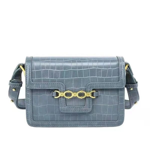 2021 fashion women luxury designer bags crossbody purse wholesale price genuine leather shoulder flap handbag versatile girl bag mini square
2021 fashion women luxury designer bags crossbody purse wholesale price genuine leather shoulder flap handbag versatile girl bag mini square