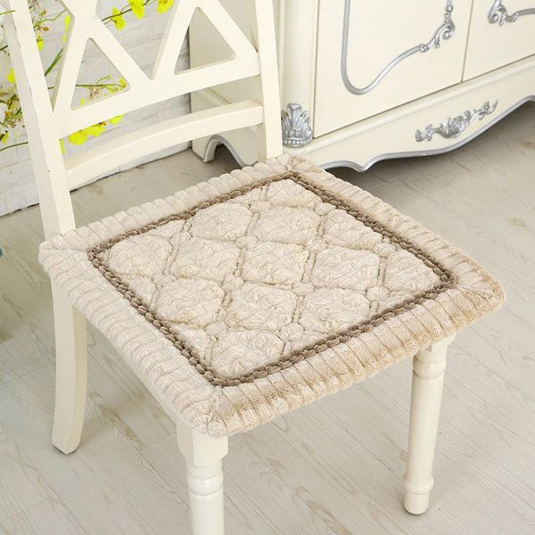 autumn winter thickened warm seat cushion quality plush dining chair cushions for home decor stool buttocks pad car sitting mats cushion/dec
autumn winter thickened warm seat cushion quality plush dining chair cushions for home decor stool buttocks pad car sitting mats cushion/dec
