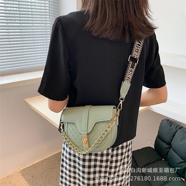 sale 90% off bag female korean version trendy ins saddle bag net red, foreign style, fashionable small square bag, simple and one shoulder m
sale 90% off bag female korean version trendy ins saddle bag net red, foreign style, fashionable small square bag, simple and one shoulder m