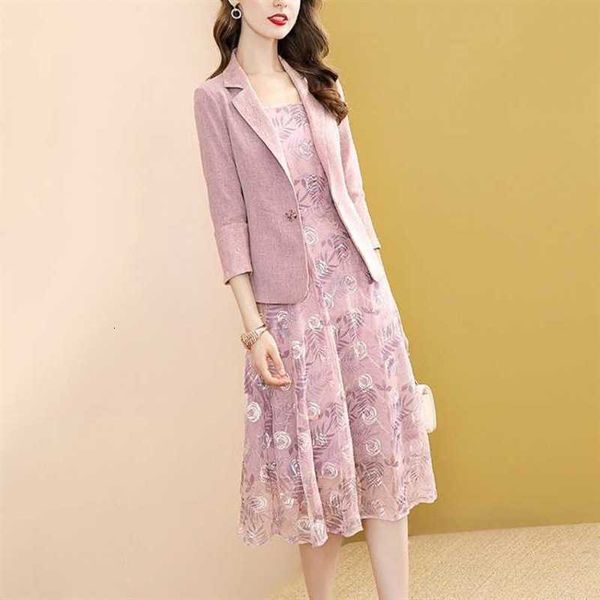 temperament coat suspender two piece autumn women 2021 foreign style profsional suit skirt 53144, Black;gray
temperament coat suspender two piece autumn women 2021 foreign style profsional suit skirt 53144, Black;gray