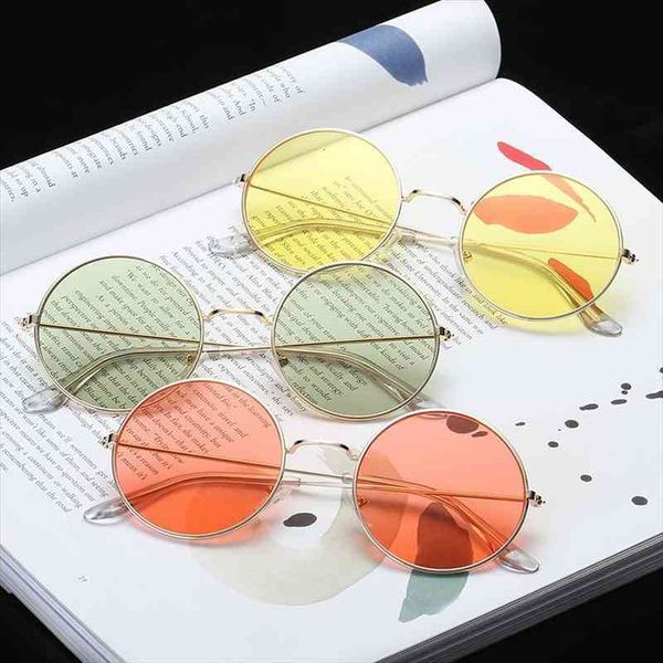 classic acrylic lens retro round metal sunglasses ocean style vintage round mirror lens sunglasses, White;black
classic acrylic lens retro round metal sunglasses ocean style vintage round mirror lens sunglasses, White;black