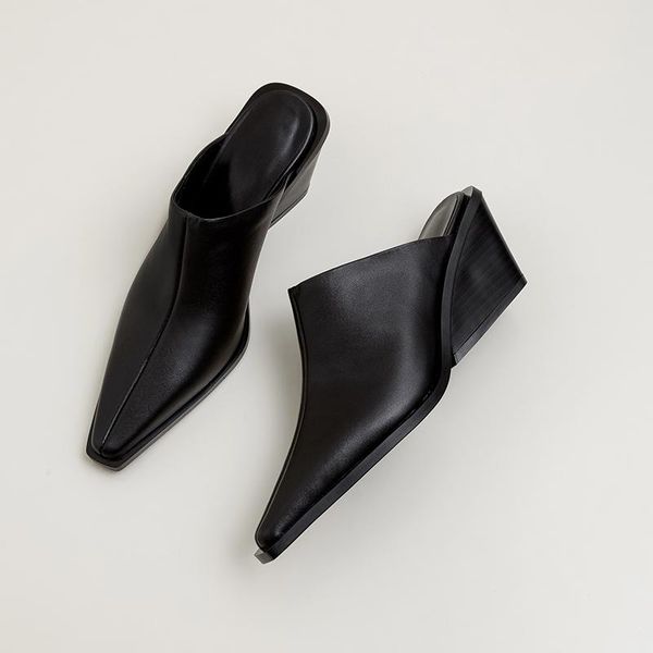 brand ladies genuine leather mules fashion med chunky heels summer wedges slippers women 2021 casual office shoes woman, Black
brand ladies genuine leather mules fashion med chunky heels summer wedges slippers women 2021 casual office shoes woman, Black