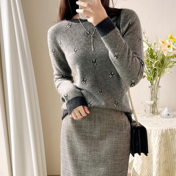 women's sweaters plaid letter wool cashmere sweater round neck pullover long sleeve for women in autumn and winter, White;black
women's sweaters plaid letter wool cashmere sweater round neck pullover long sleeve for women in autumn and winter, White;black