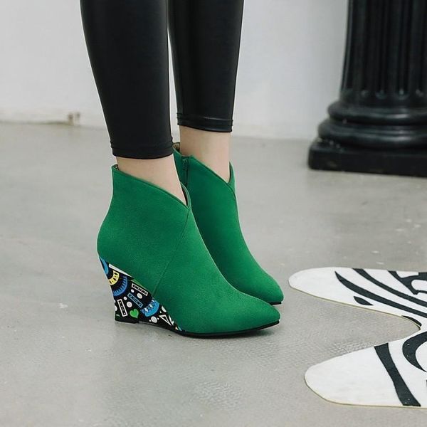dress shoes boots female autumn winter pointed green slope heel high heels short large women's, Black
dress shoes boots female autumn winter pointed green slope heel high heels short large women's, Black
