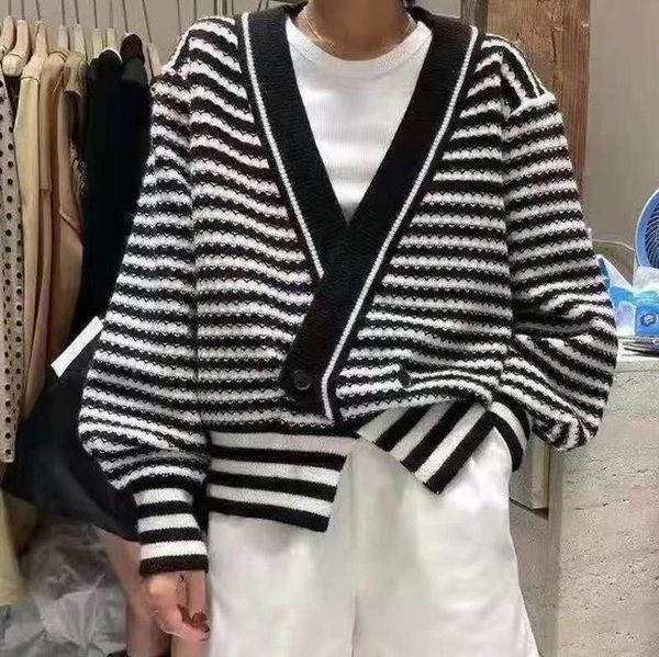 women's sweaters cmaz tiktok knitted coat retro irregular loose cardigan sweater autumn outer wear striped ins fashion, White;black
women's sweaters cmaz tiktok knitted coat retro irregular loose cardigan sweater autumn outer wear striped ins fashion, White;black