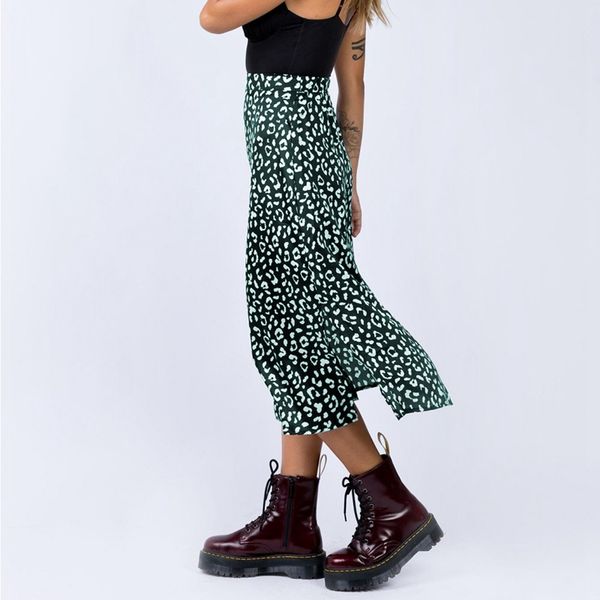 20212021 leopard wrap skirt print chiffon split skirt casual fashion long skirts for women spring summer clothes zipper elegant, Black
20212021 leopard wrap skirt print chiffon split skirt casual fashion long skirts for women spring summer clothes zipper elegant, Black