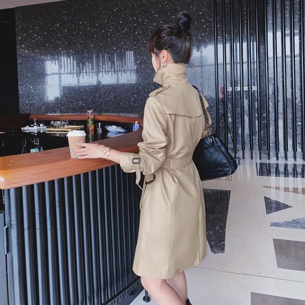 women's trench coats slim women coat double-breasted long windbreaker office lady duster with belt spring autumn outerwear female cloth, Tan;black
women's trench coats slim women coat double-breasted long windbreaker office lady duster with belt spring autumn outerwear female cloth, Tan;black