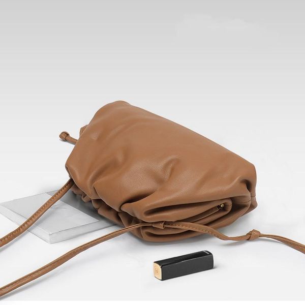 evening bags real leather women pillow bag 2021 fashion all match pleated single shoulder ladies fashionable purses
evening bags real leather women pillow bag 2021 fashion all match pleated single shoulder ladies fashionable purses