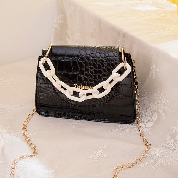 evening bags fashion trend women's 2021 crocodile pattern shoulder bag pu leather all-match diagonal buckle small square
evening bags fashion trend women's 2021 crocodile pattern shoulder bag pu leather all-match diagonal buckle small square