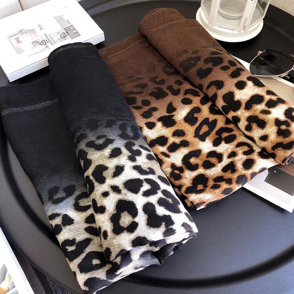scarves 95*185cm large leopard print thickening brown/gray pattern shawl chal /xaile for cloak ornament, Blue;gray
scarves 95*185cm large leopard print thickening brown/gray pattern shawl chal /xaile for cloak ornament, Blue;gray