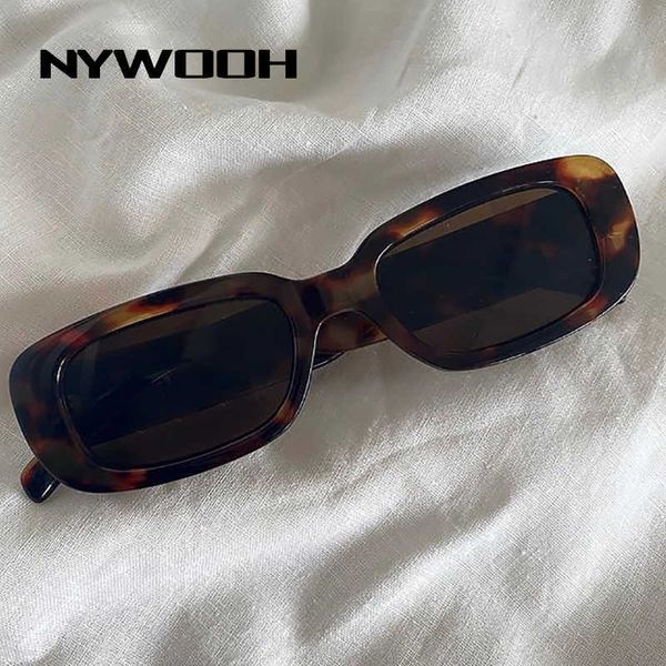 nywooh vintage small sunglasses men women retro brand designer rectangle sun glasses gradient shades classic sunglass for ladies p0814, White;black
nywooh vintage small sunglasses men women retro brand designer rectangle sun glasses gradient shades classic sunglass for ladies p0814, White;black