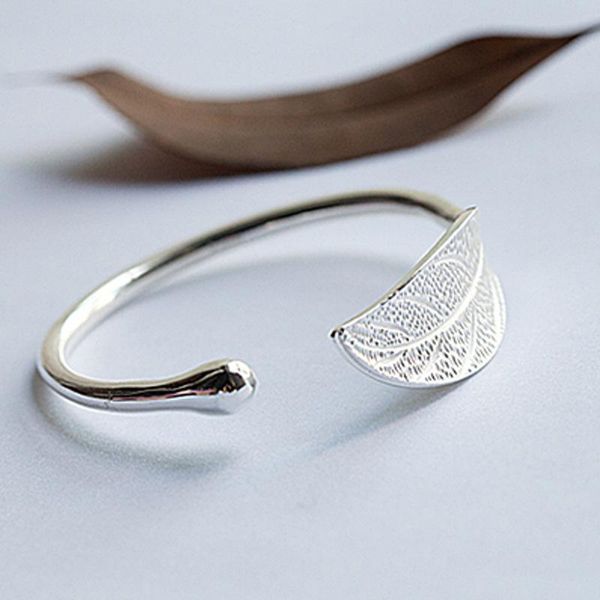 bracelets copper leaf sweet literary fashion elegant personality yaa99 bangle, Black
bracelets copper leaf sweet literary fashion elegant personality yaa99 bangle, Black