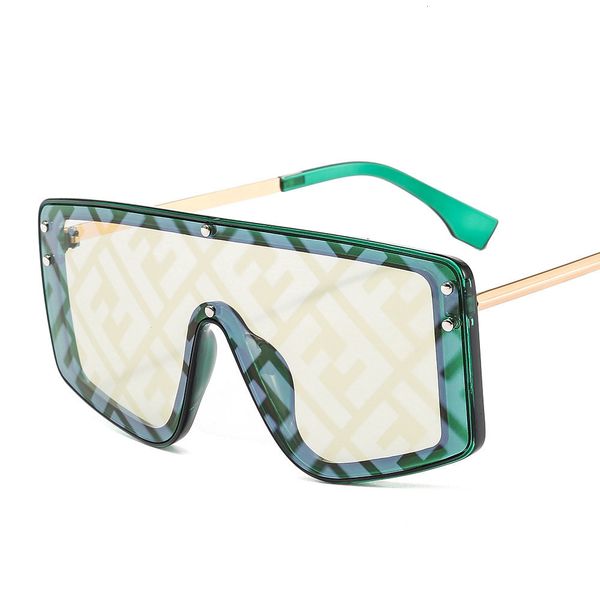 2021 summer luxury brand oversized frame sunglasses one-piece lens for men and women to block uv 400 fashion design printing ff, White;black
2021 summer luxury brand oversized frame sunglasses one-piece lens for men and women to block uv 400 fashion design printing ff, White;black