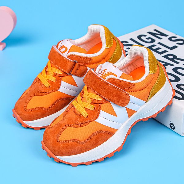fashion children's sports shoes 2021 autumn models big boys running shoes new korean version of the light girl casual shoes, Black;red
fashion children's sports shoes 2021 autumn models big boys running shoes new korean version of the light girl casual shoes, Black;red