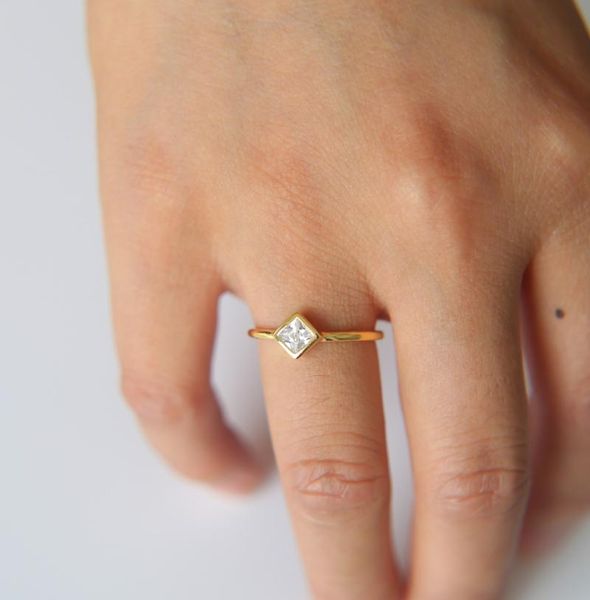 wedding rings 2021 single stone design square pave clear cubic zirconia delicate minimal gold color girl simple small ring gift, Slivery;golden
wedding rings 2021 single stone design square pave clear cubic zirconia delicate minimal gold color girl simple small ring gift, Slivery;golden