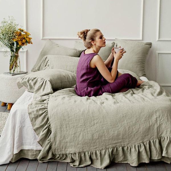 bedding sets luxury retro 100% linen flax set 3pcs ruffle duvet cover princess bed bow pillowcase quilt farmhouse home textile
bedding sets luxury retro 100% linen flax set 3pcs ruffle duvet cover princess bed bow pillowcase quilt farmhouse home textile