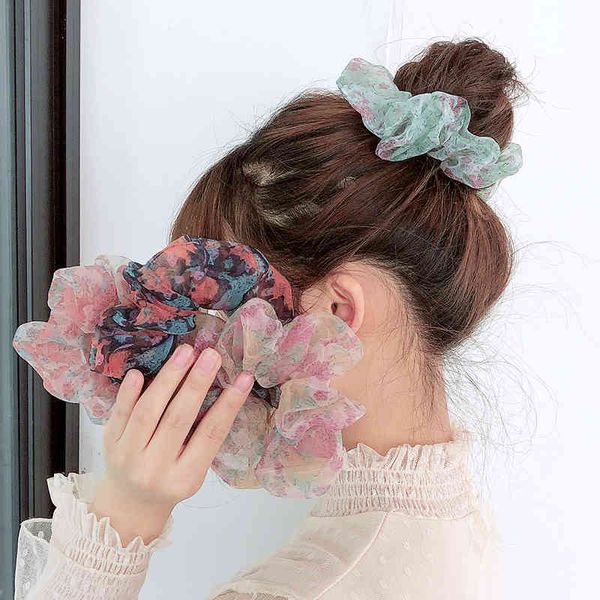 ins 4.5 polegada women's ring elastic scrunchie retro lady floral band for artisanal girls wear hair accessories headwear, Golden;white
ins 4.5 polegada women's ring elastic scrunchie retro lady floral band for artisanal girls wear hair accessories headwear, Golden;white