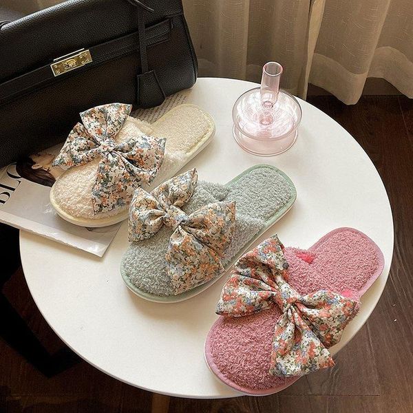 slippers autumn and winter household ladies cotton cute bow decoration comfortable female furry, Black
slippers autumn and winter household ladies cotton cute bow decoration comfortable female furry, Black