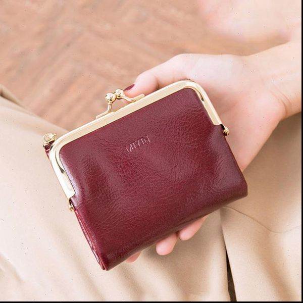 women pu leather wallets short hasp purses for ladies portable money bags female large capacity card holders clutch, Red;black
women pu leather wallets short hasp purses for ladies portable money bags female large capacity card holders clutch, Red;black