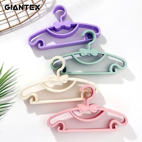 hangers & racks 5/10/20pcs windproof children coats hanger baby clothing kids clothes portable plastic display
hangers & racks 5/10/20pcs windproof children coats hanger baby clothing kids clothes portable plastic display