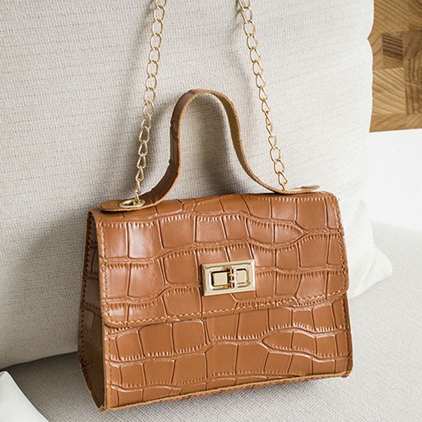 pu fashion women bags summer new crocodile pattern handbag exquisite shoulder messenger chain lock small square bag mmm
pu fashion women bags summer new crocodile pattern handbag exquisite shoulder messenger chain lock small square bag mmm