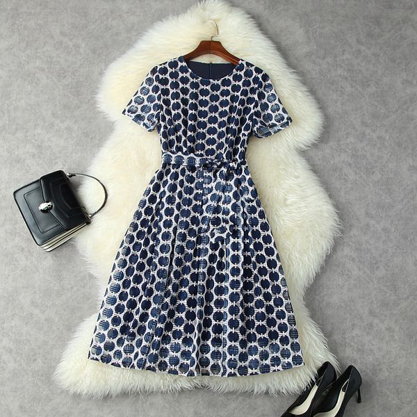 2021 summer short sleeve round neck blue retro polka dot plaid tulle cotton belted mid-calf dress elegant casual dresses 21q0712435, Black;gray
2021 summer short sleeve round neck blue retro polka dot plaid tulle cotton belted mid-calf dress elegant casual dresses 21q0712435, Black;gray
