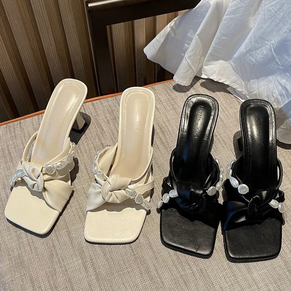 2021 women slippers fashion thin high heels elegant female sandals slippers shoes woman casual heel slides ladies dress shoes, Black
2021 women slippers fashion thin high heels elegant female sandals slippers shoes woman casual heel slides ladies dress shoes, Black