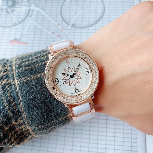 fashion brand watches women lady girl crystal flower style metal steel band quartz wrist watch c31, Slivery;brown
fashion brand watches women lady girl crystal flower style metal steel band quartz wrist watch c31, Slivery;brown
