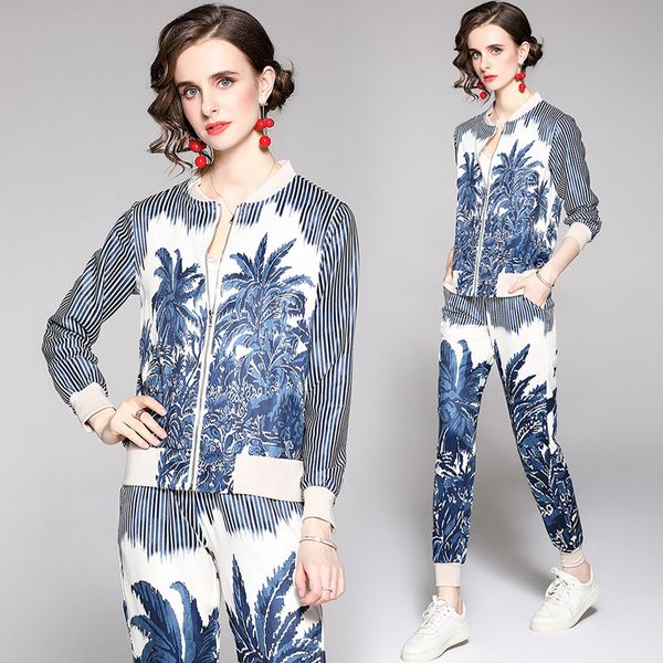 dropshipping spring fall runway two pieces 2pcs womens ladies casual sets vintage floral print zippered jacket coat pants tracksuits outfits, White
dropshipping spring fall runway two pieces 2pcs womens ladies casual sets vintage floral print zippered jacket coat pants tracksuits outfits, White