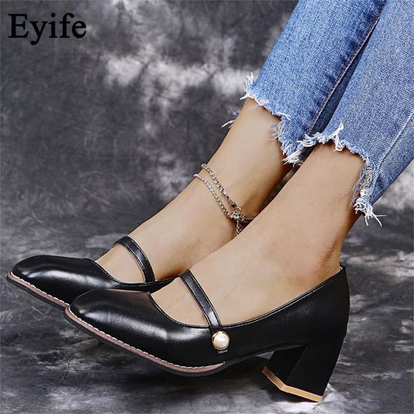 women pumps 2021 spring elegant pointed toe pearl buckle ladies low heel shoes dress party wedding female british, Black
women pumps 2021 spring elegant pointed toe pearl buckle ladies low heel shoes dress party wedding female british, Black