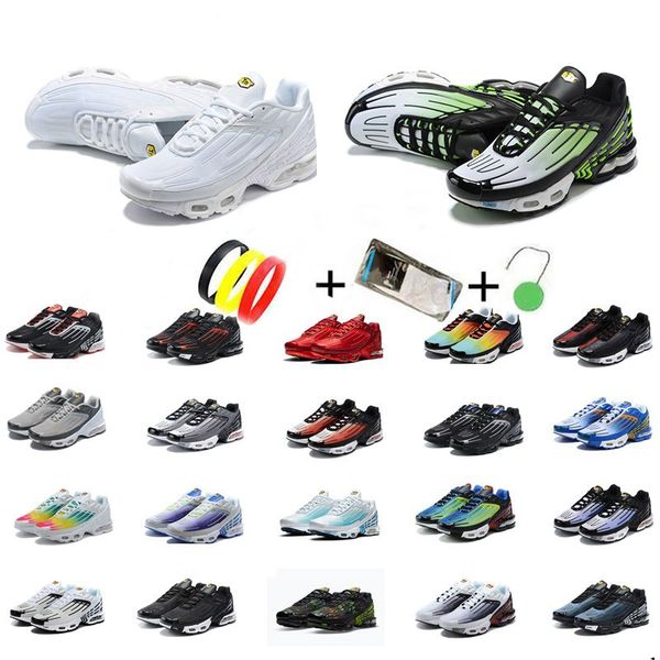 designer shoe running shoes tn dunks plus metallic white silver triple black men trainer sneaker with socks tag bracelet
designer shoe running shoes tn dunks plus metallic white silver triple black men trainer sneaker with socks tag bracelet