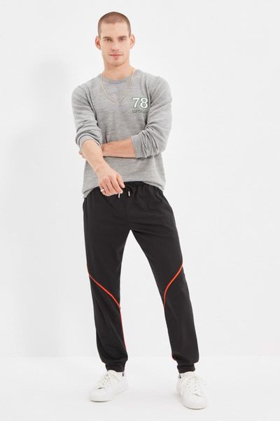 running pants trendyol men 's regular fit rubber trotting piping sweatpants tmnaw22ea0096, Black;blue
running pants trendyol men 's regular fit rubber trotting piping sweatpants tmnaw22ea0096, Black;blue