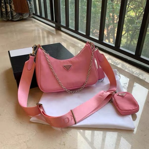 p family 2021 new hobo three in armpit star same nylon one shoulder slant span women's bag w19w
p family 2021 new hobo three in armpit star same nylon one shoulder slant span women's bag w19w