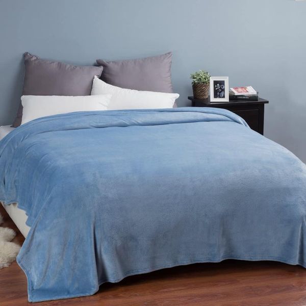 blankets solid color glossy fleece king size washed blue bed blanket soft lightweight plush cozy fuzzy luxury microfiber 274x229
blankets solid color glossy fleece king size washed blue bed blanket soft lightweight plush cozy fuzzy luxury microfiber 274x229