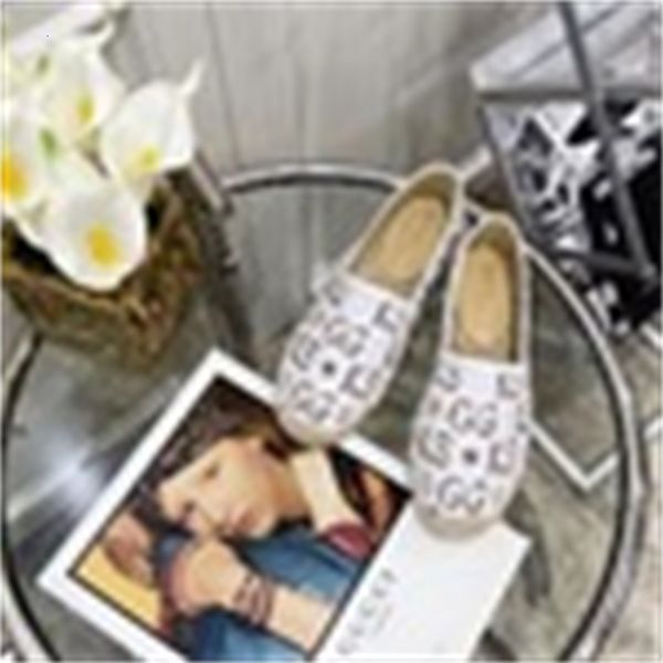 brand designer luxury voai women sneakers skate dance ballerina flats loafers espadrilles wedges dress shoes, Black;white
brand designer luxury voai women sneakers skate dance ballerina flats loafers espadrilles wedges dress shoes, Black;white