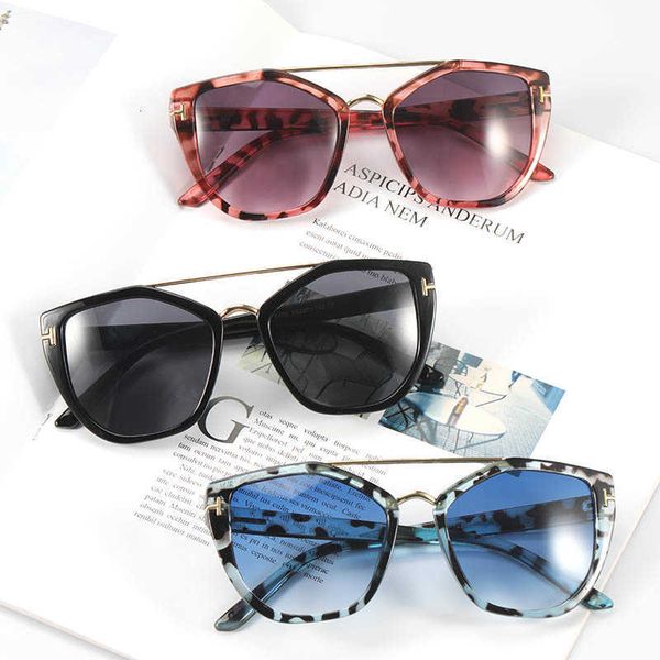 sun glasses 2021 new brand sunglasses women black cat eye female luxury designer t fashion metal gradient oculos, White;black
sun glasses 2021 new brand sunglasses women black cat eye female luxury designer t fashion metal gradient oculos, White;black