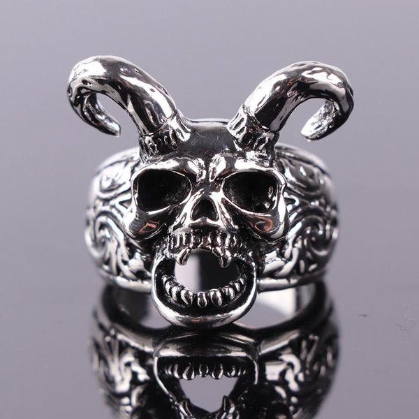 cluster rings punk retro demon skull men's ring unique party accessories christmas gifts, Golden;silver
cluster rings punk retro demon skull men's ring unique party accessories christmas gifts, Golden;silver