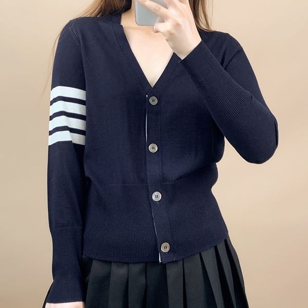 tb four bar back dog embroidery knitted cardigan wool cashmere v-neck short coat versatile fashion, Black
tb four bar back dog embroidery knitted cardigan wool cashmere v-neck short coat versatile fashion, Black