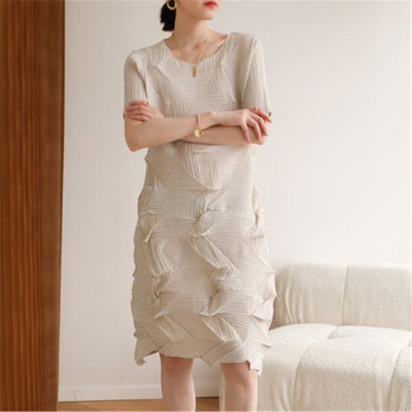 party dresses spring fat mm fashion age reduction dress miyake ruffled clothes irregular gentle wind over the knee long robe c46p, White;black
party dresses spring fat mm fashion age reduction dress miyake ruffled clothes irregular gentle wind over the knee long robe c46p, White;black