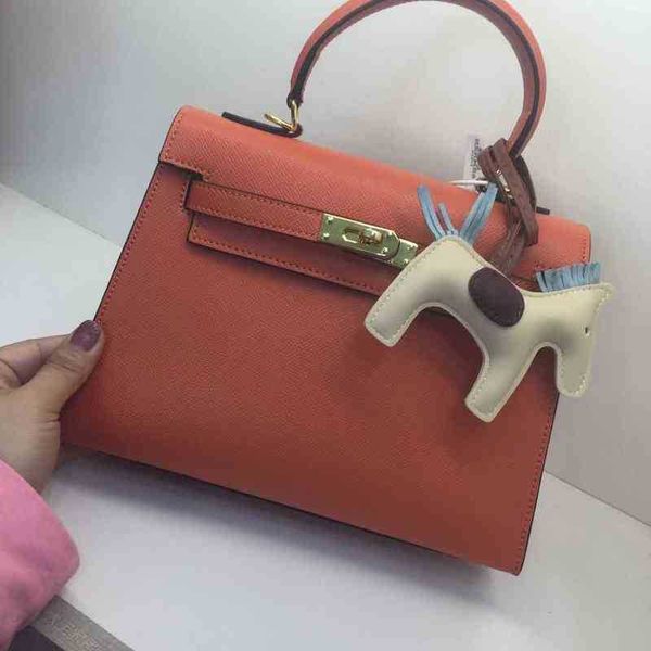 sports keilyss european and american classic leather women's bag cowhide palm pattern portable messenger bag
sports keilyss european and american classic leather women's bag cowhide palm pattern portable messenger bag