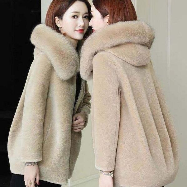 women's fur & faux jacket women real coat autumn winter clothes sheep shearing female collar hooded veste femme x541, Black
women's fur & faux jacket women real coat autumn winter clothes sheep shearing female collar hooded veste femme x541, Black