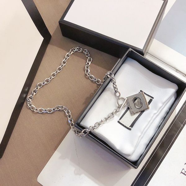 luxury designer jewelry women necklace designer gold lock pendant designers necklaces for men elegant silver chain and earrings bracelets su
luxury designer jewelry women necklace designer gold lock pendant designers necklaces for men elegant silver chain and earrings bracelets su