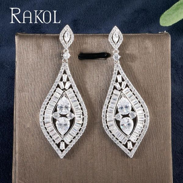 wedding jewelry sets rakol luxury cubic zircon leaves shape lovely white color drop earrings for women re522574, Slivery;golden
wedding jewelry sets rakol luxury cubic zircon leaves shape lovely white color drop earrings for women re522574, Slivery;golden
